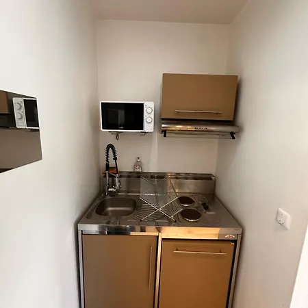 Apartman Studio#101 A La Frontiere Luxembourgeoise, Calme, Stationnement Gratuit